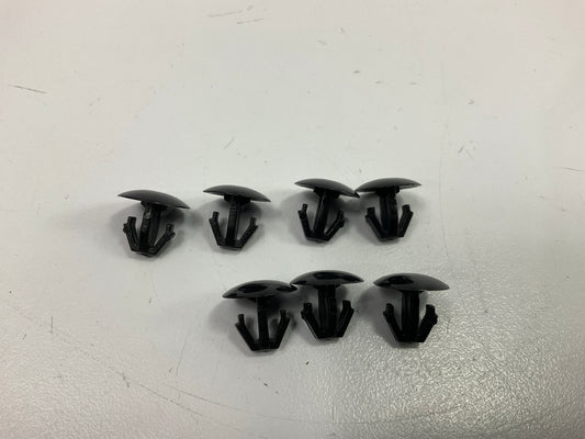 Auveco AP19114 Hood Trunk Moulding Retaining Clip Qty 84