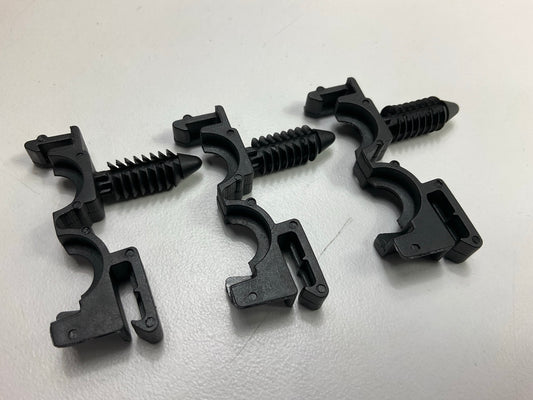 Auveco AP19440 Wire Loom Routing Clip For 1/4'' I.D. 3/8'' O.D. Loom Qty 60