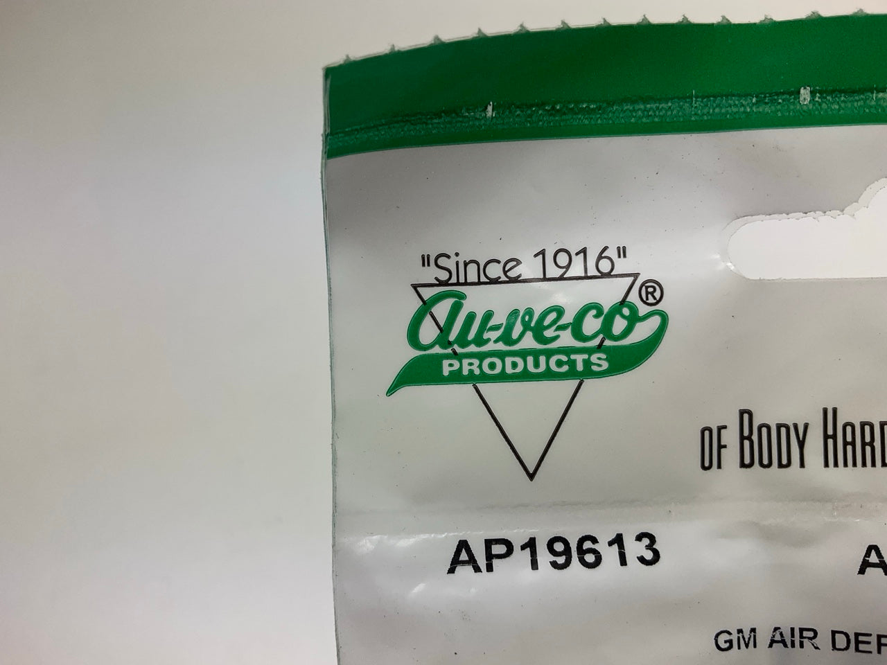Auveco AP19613 Front Air Deflector Retainer Small Head Dia 18mm Qty 102