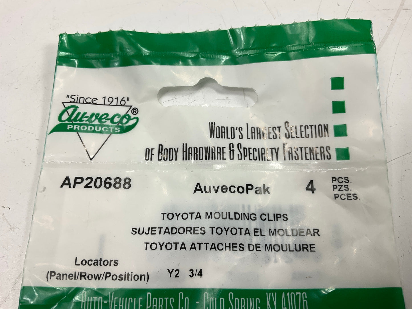 (16) Auveco AP20688 Moulding Clip With Sealer Orange Replaces Toyota 75397-35010