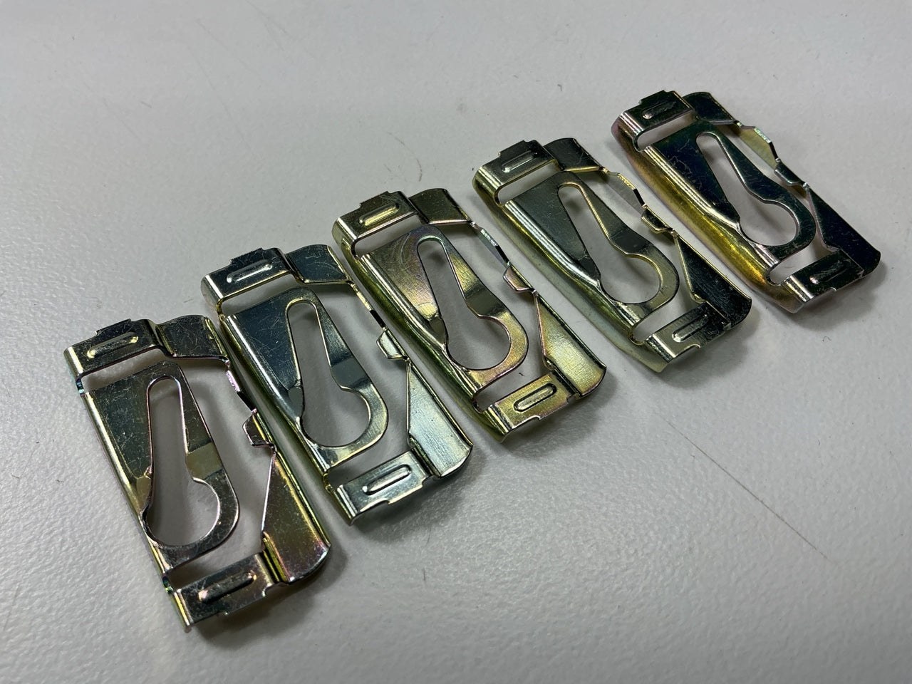 (5) Auveco AP9639 Windshield, Skylight, Rear & Quar Ter Window Reveal Mould