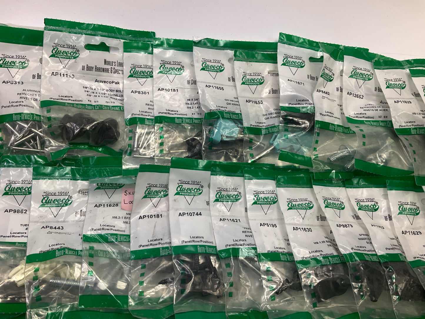Wholesale Lot # 11 - Auveco Retainer Clips & Hardware Lot, 250 Packs As Shown