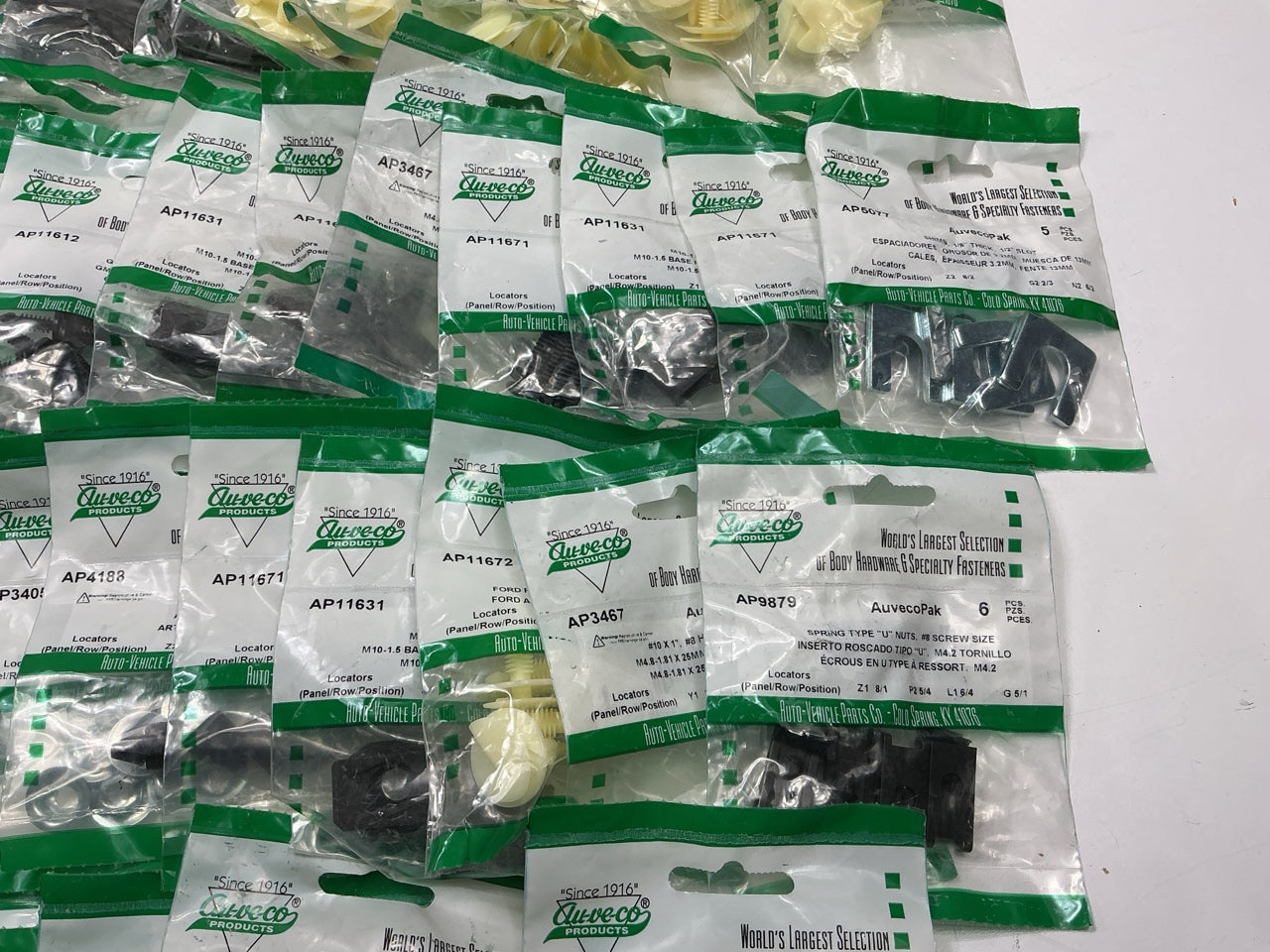 Wholesale Lot # 13 - Auveco Retainer Clips & Hardware Lot, 250 Packs As Shown