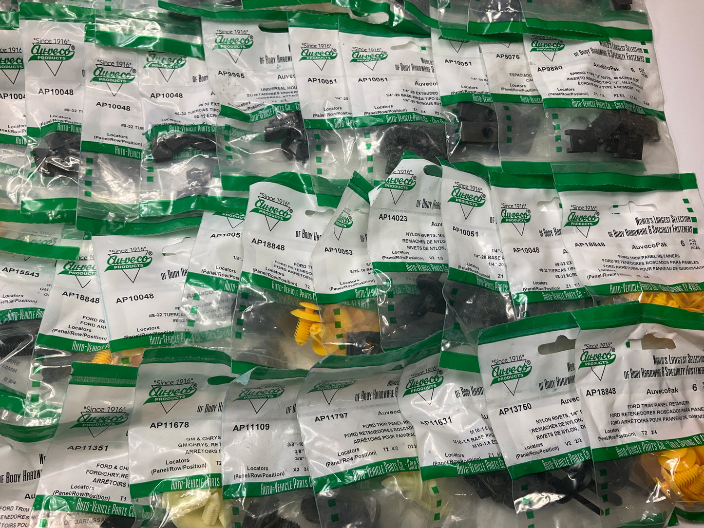 Wholesale Lot # 17 - Auveco Retainer Clips & Hardware Lot, 250 Packs As Shown
