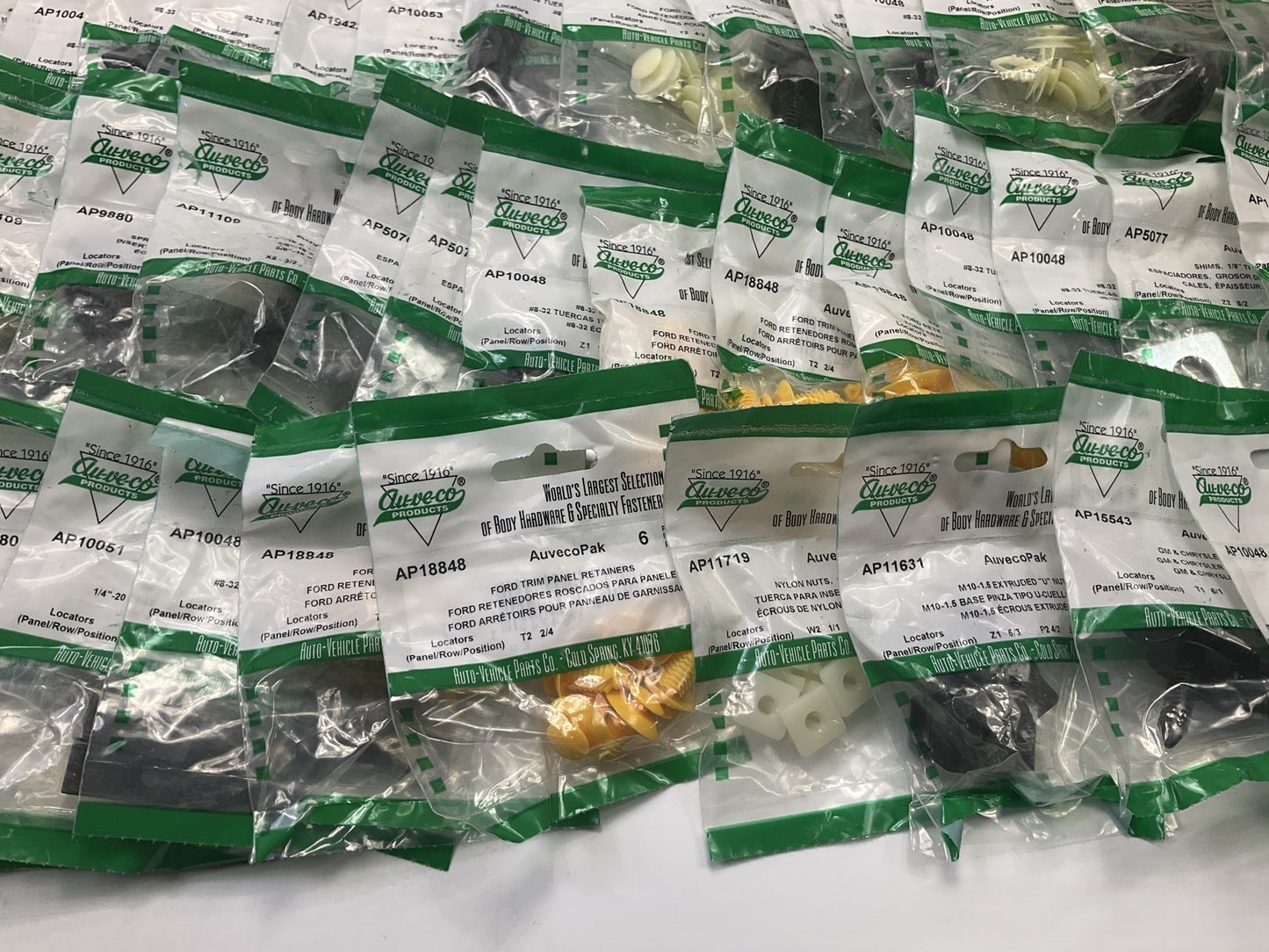 Wholesale Lot # 17 - Auveco Retainer Clips & Hardware Lot, 250 Packs As Shown