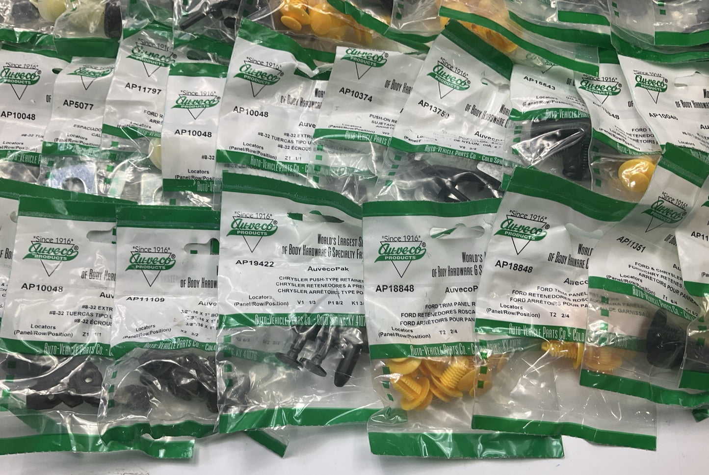 Wholesale Lot # 17 - Auveco Retainer Clips & Hardware Lot, 250 Packs As Shown