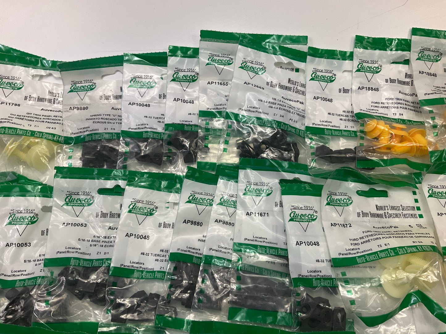 Wholesale Lot # 17 - Auveco Retainer Clips & Hardware Lot, 250 Packs As Shown