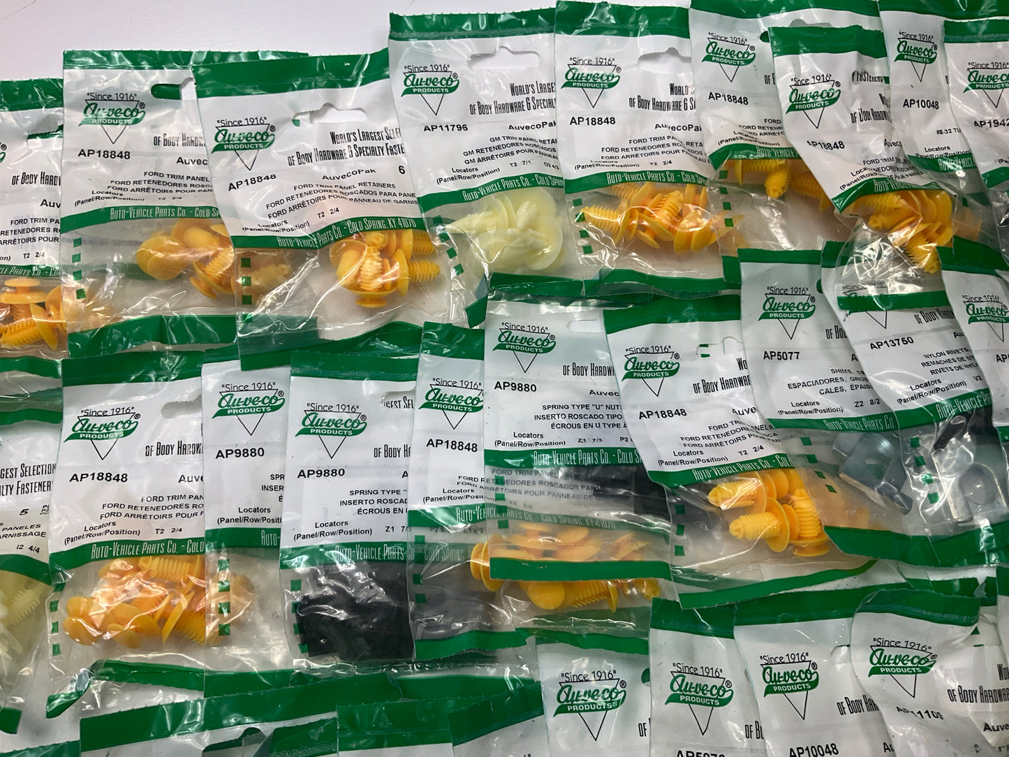 Wholesale Lot # 17 - Auveco Retainer Clips & Hardware Lot, 250 Packs As Shown