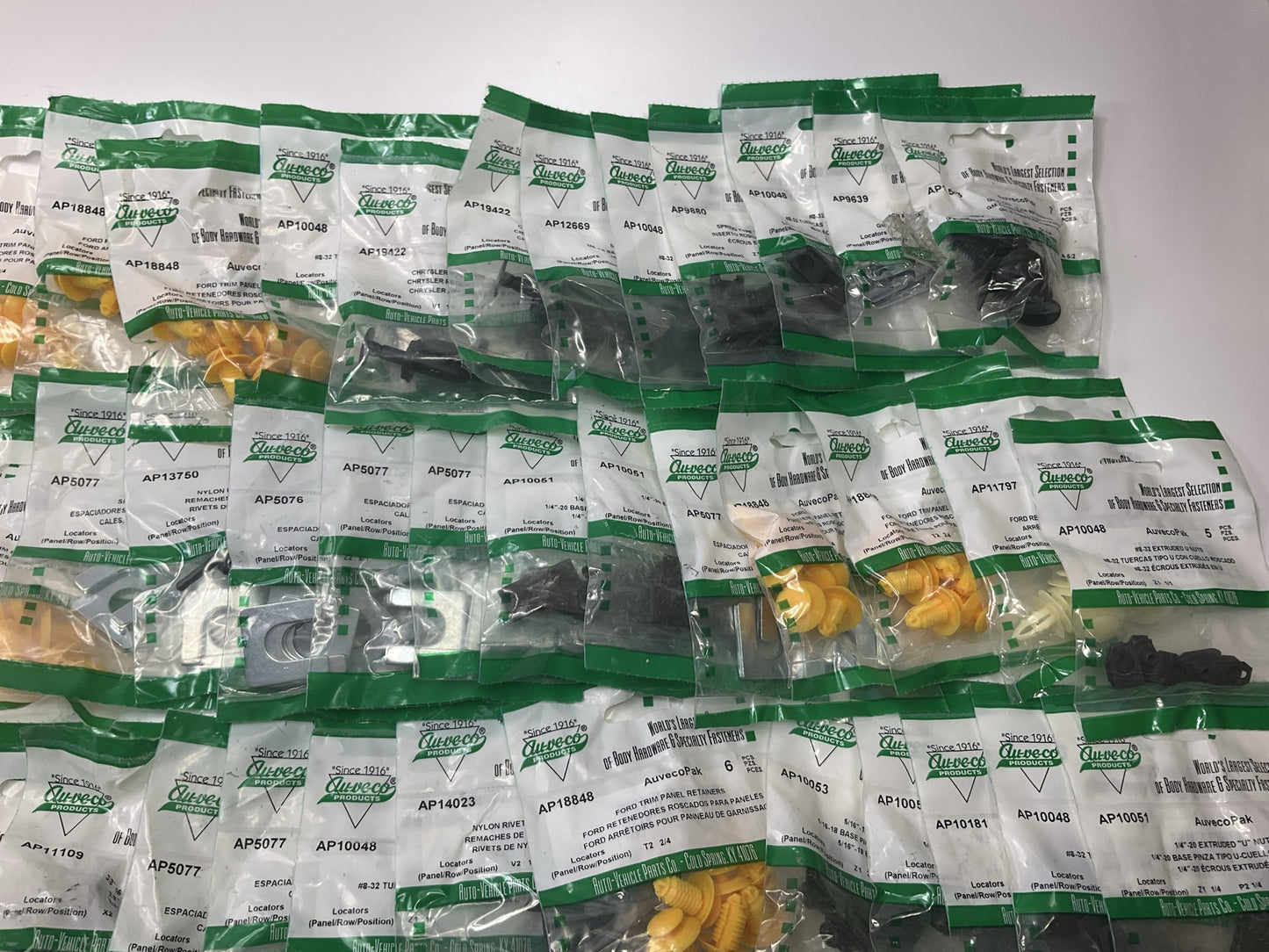 Wholesale Lot # 17 - Auveco Retainer Clips & Hardware Lot, 250 Packs As Shown