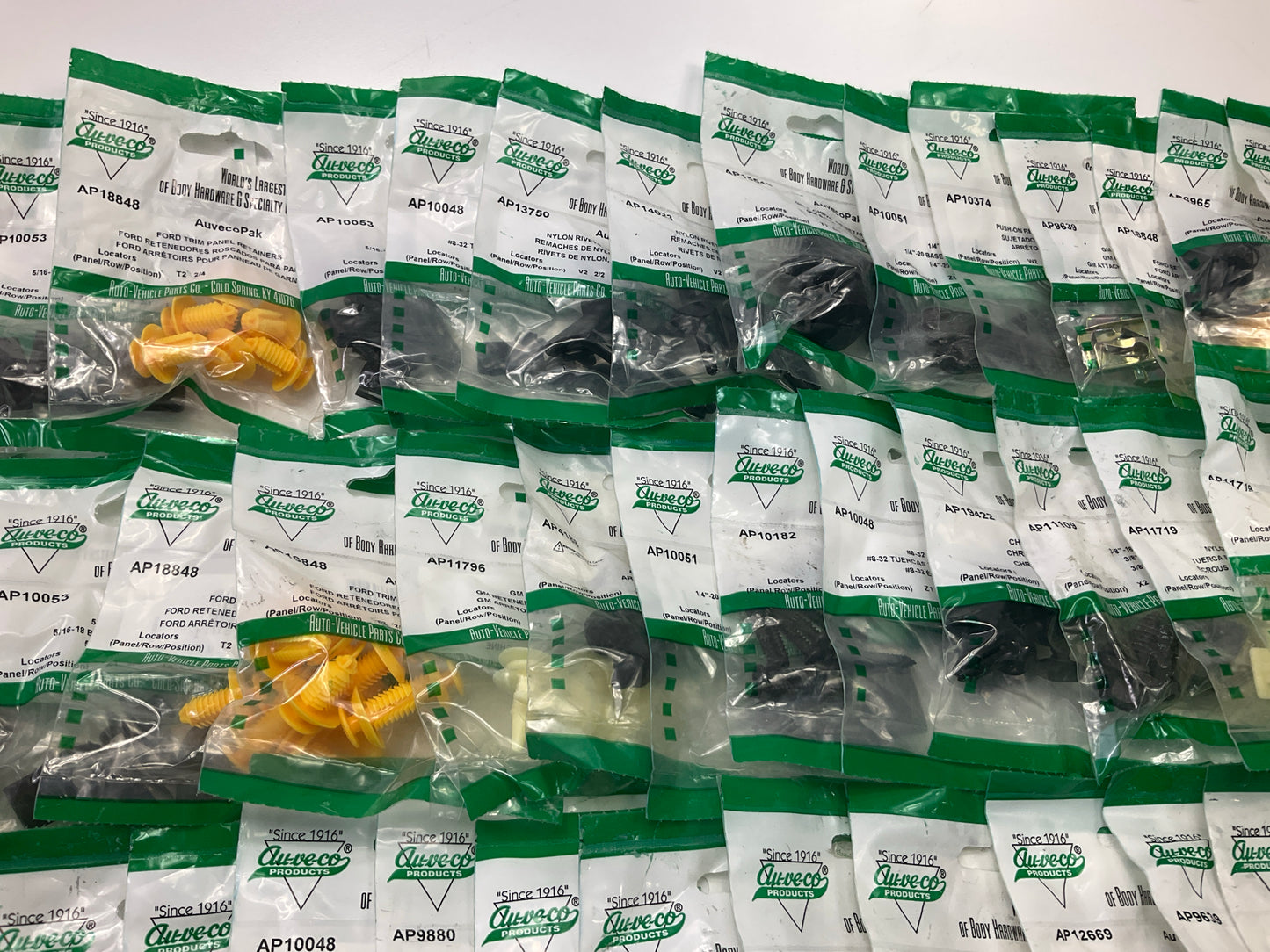 Wholesale Lot # 18 - Auveco Retainer Clips & Hardware Lot, 250 Packs As Shown