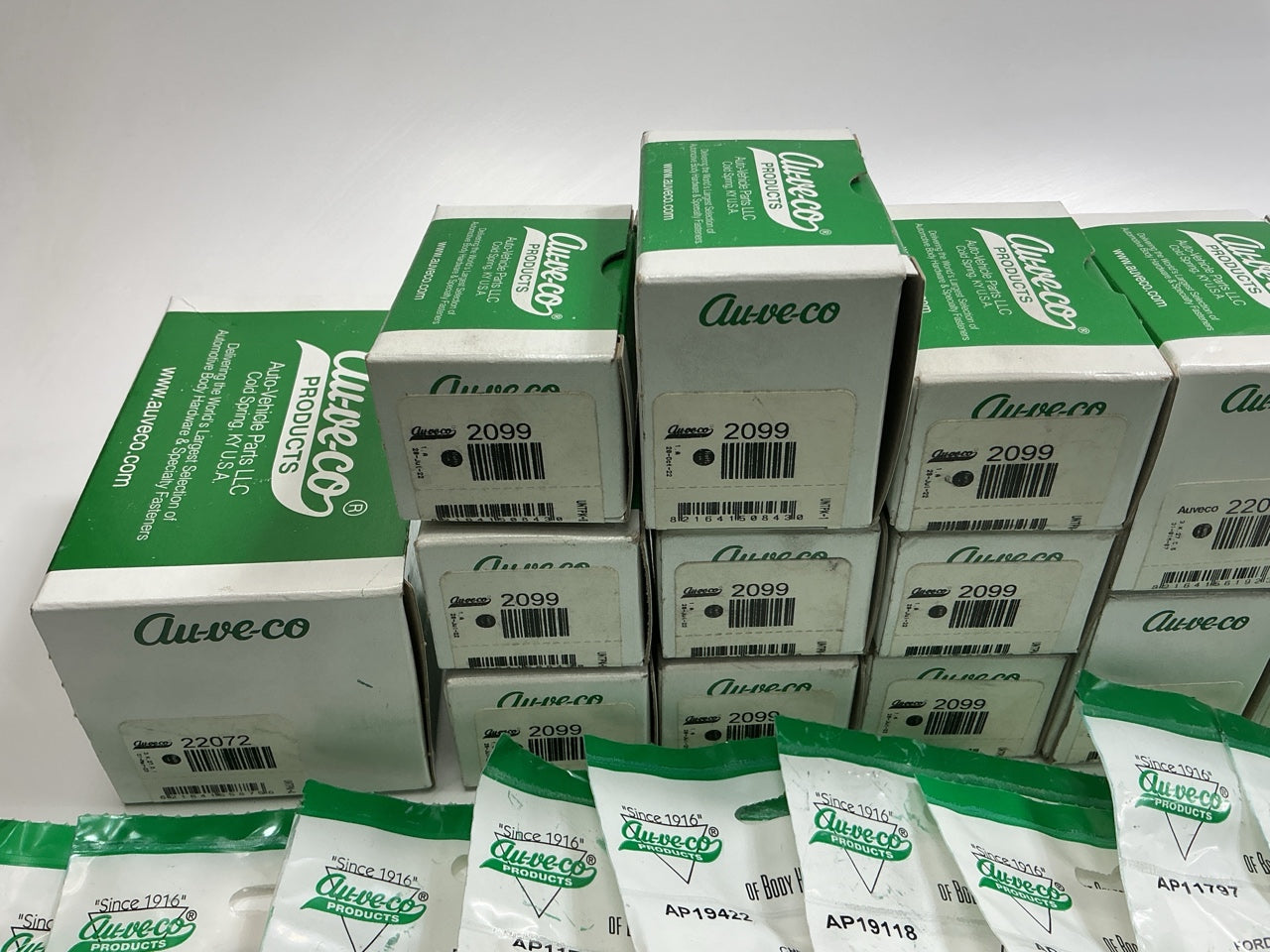 Wholesale Lot # 20 - Auveco Retainer Clips & Hardware Lot, 245 Packs As Shown