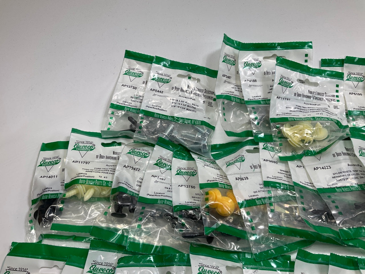 Wholesale Lot # 21 - Auveco Retainer Clips & Hardware Lot, 250 Packs As Shown