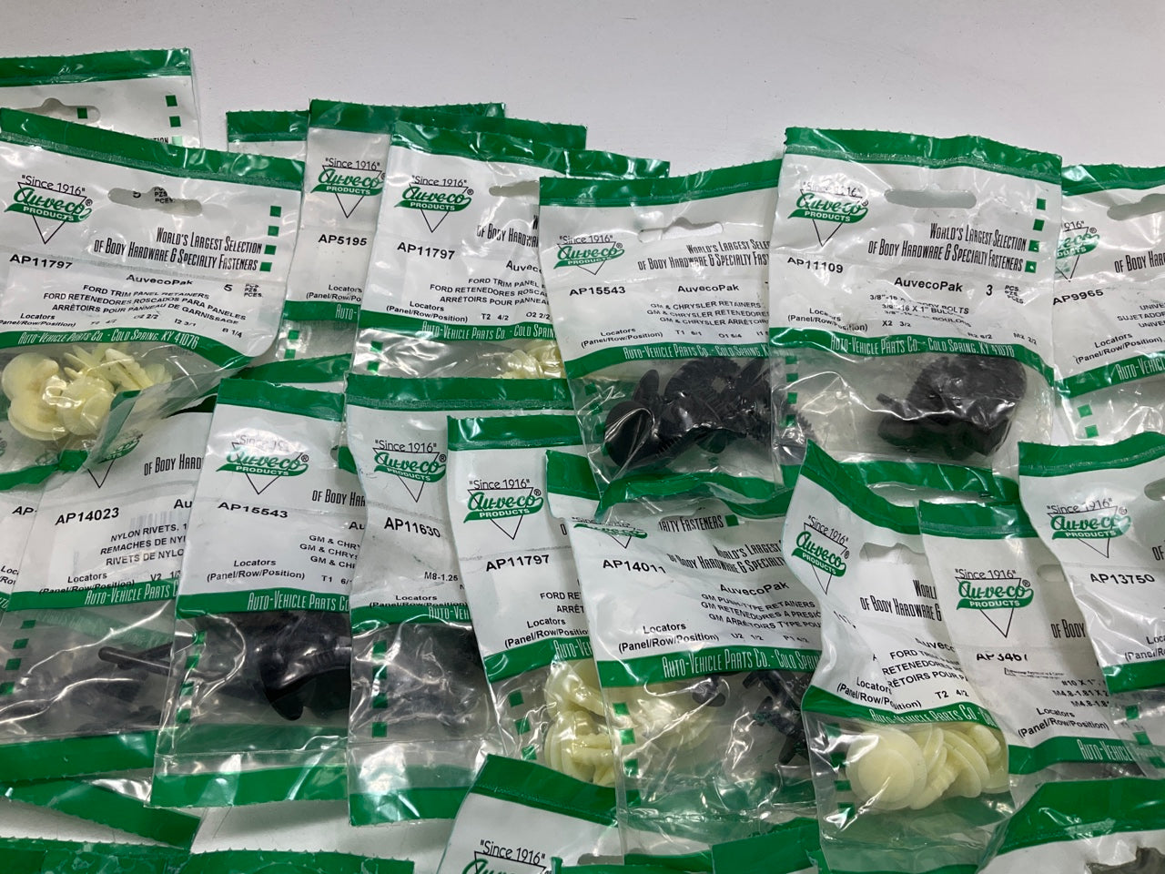 Wholesale Lot # 21 - Auveco Retainer Clips & Hardware Lot, 250 Packs As Shown
