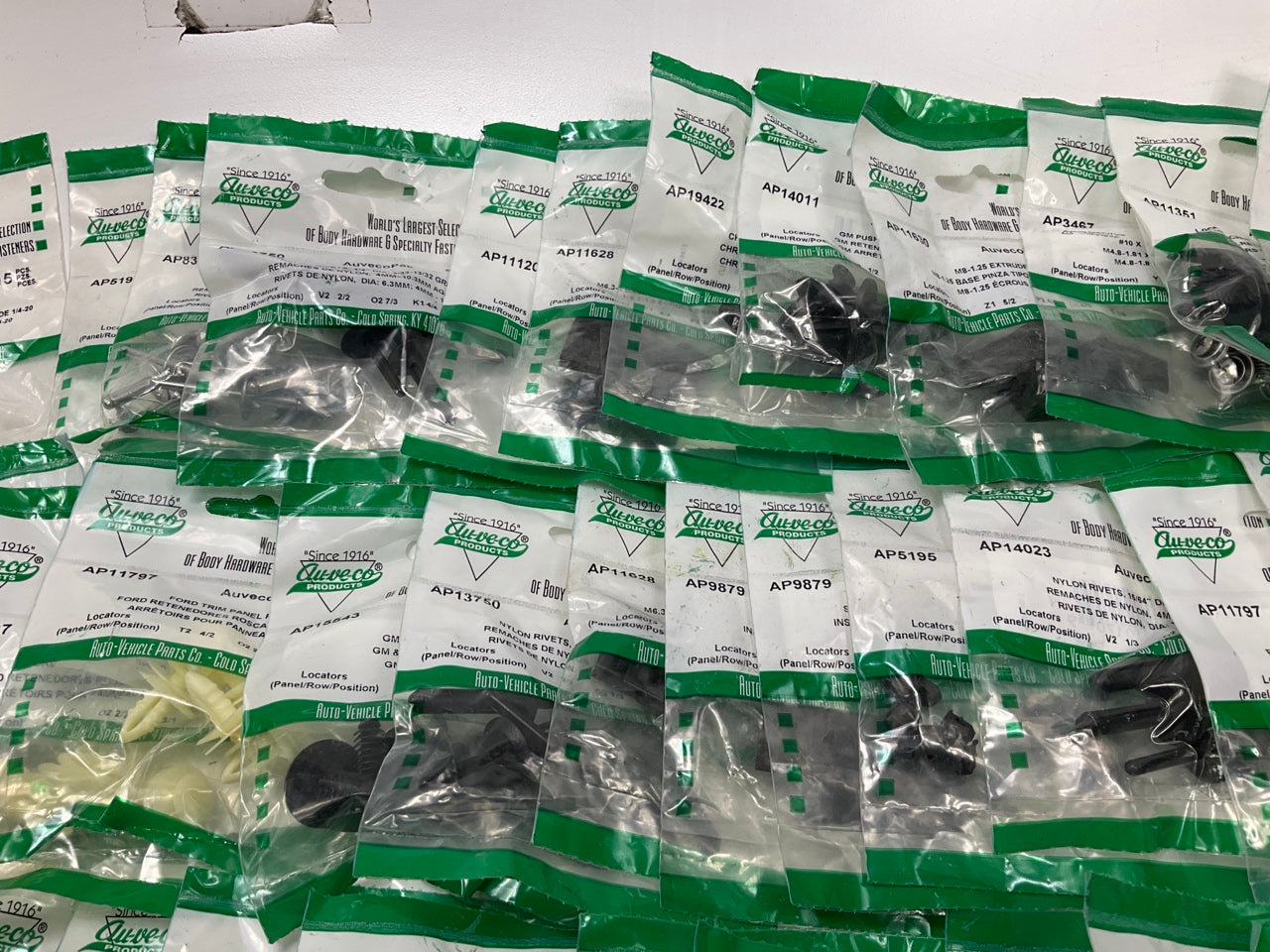 Wholesale Lot # 21 - Auveco Retainer Clips & Hardware Lot, 250 Packs As Shown