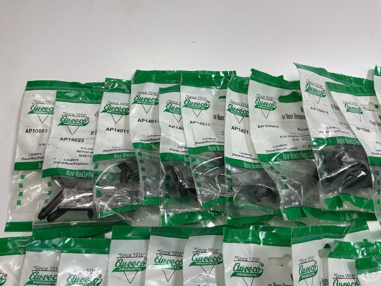 Wholesale Lot # 22 - Auveco Retainer Clips & Hardware Lot, 250 Packs As Shown