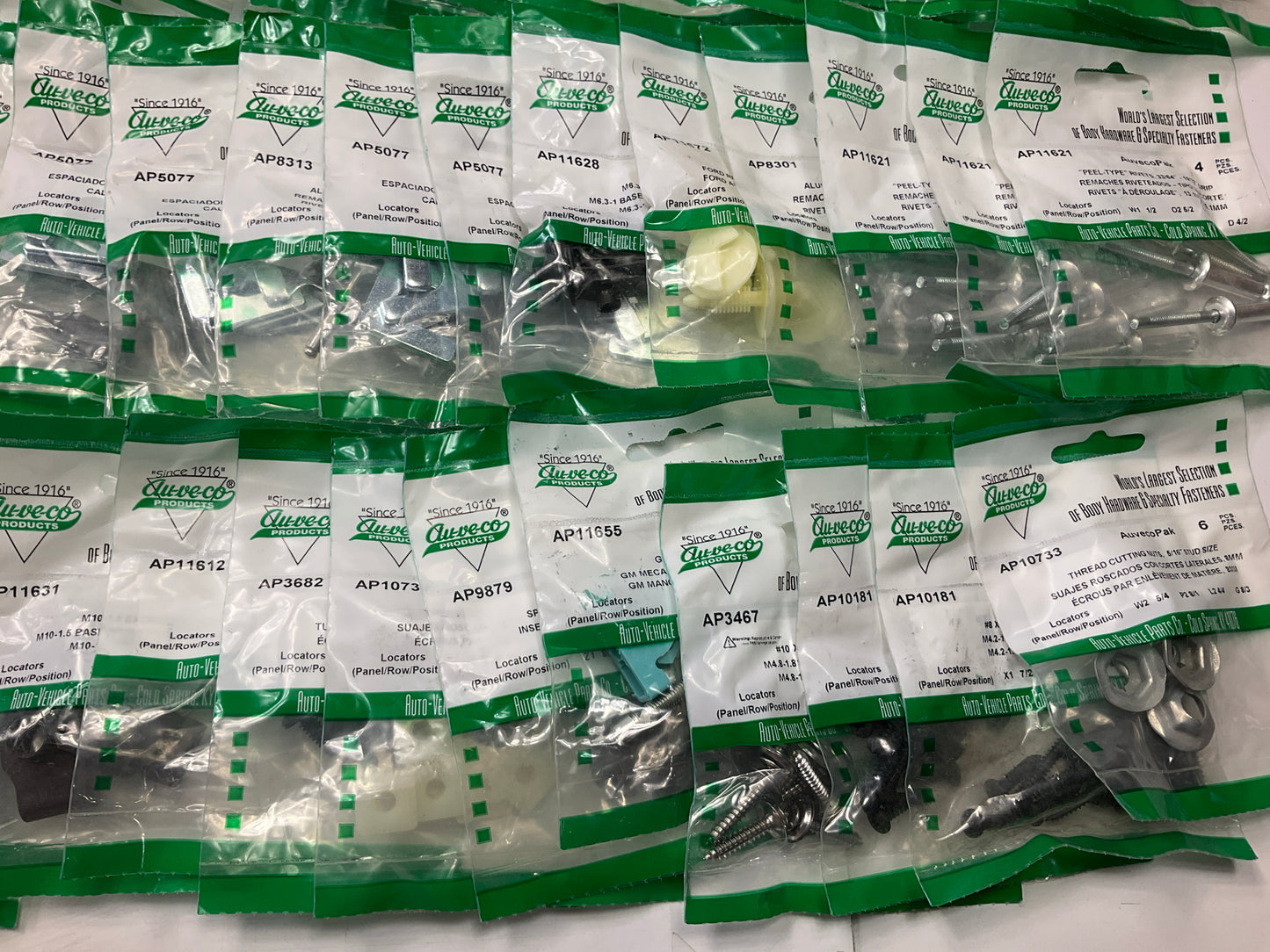 Wholesale Lot # 8 - Auveco Retainer Clips & Mixed Hardware, 250 Packs Total