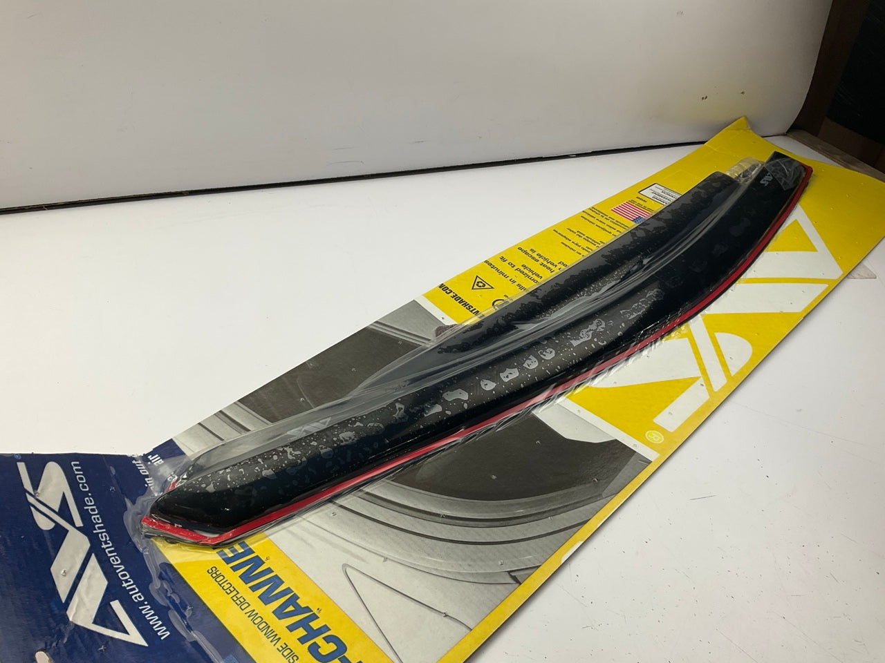 AVS 194992 In-Channel VentVisor Window Deflectors SMOKE For 2013-18 Toyota RAV4