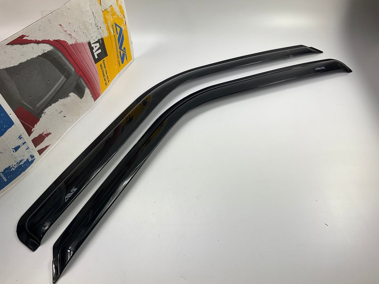 AVS 701745 Rain Guards Vent Visor Window Deflector - 2 Pcs