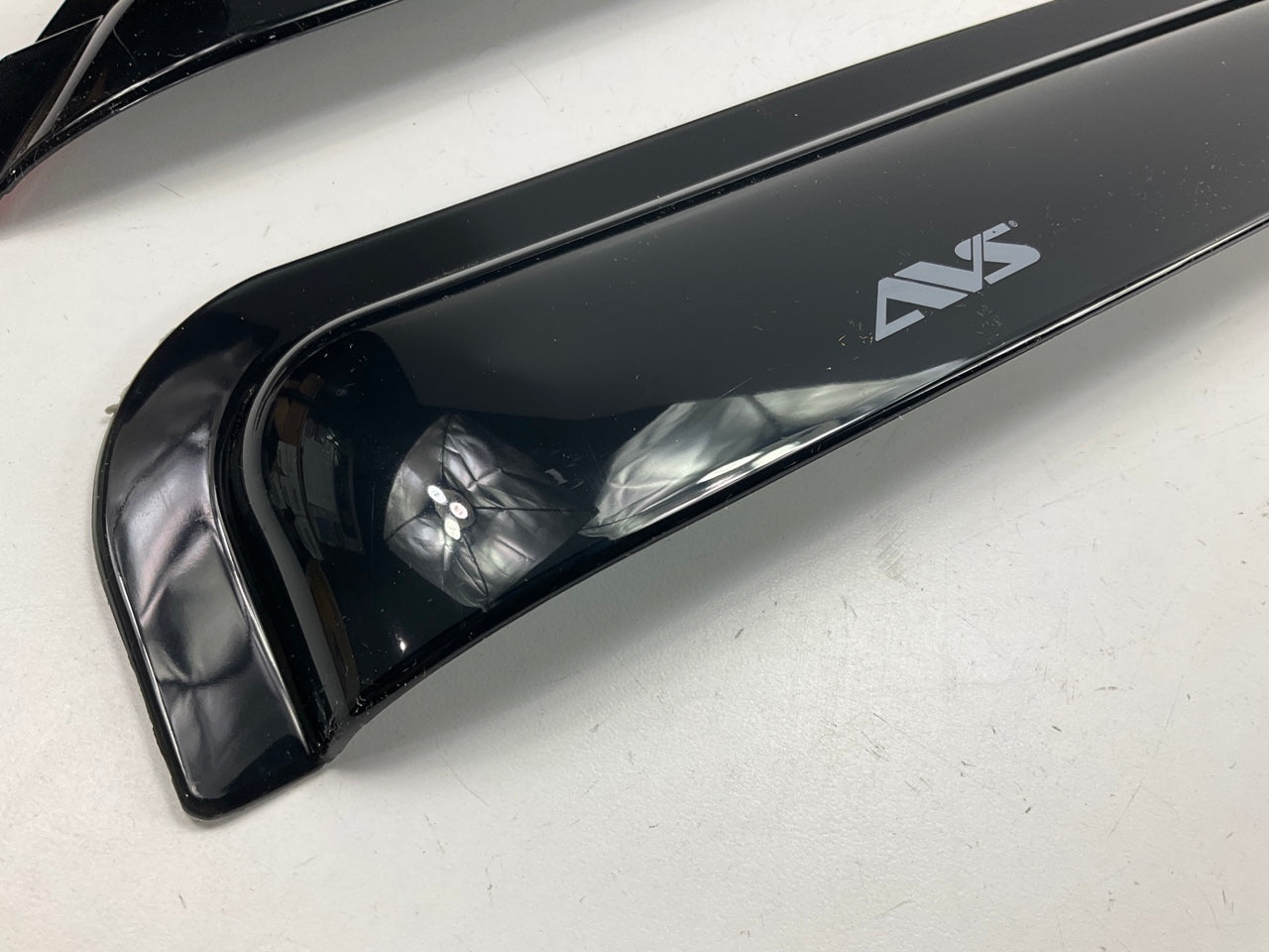 AVS 701745 Rain Guards Vent Visor Window Deflector - 2 Pcs