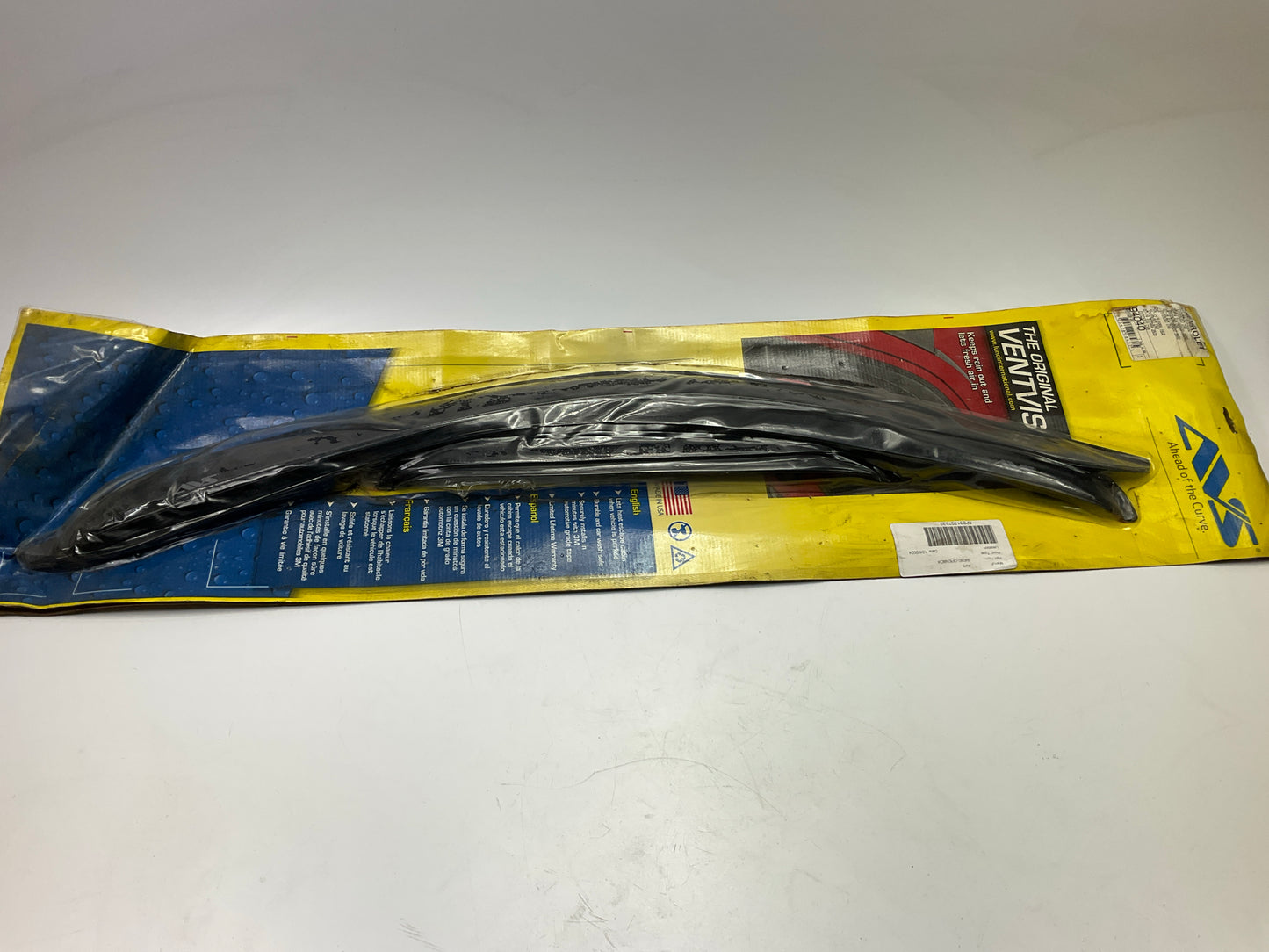 DAMAGED BOX AVS 94040 Vent Visors 4 Piece Set 2007-2013 Silverado Extended Cab