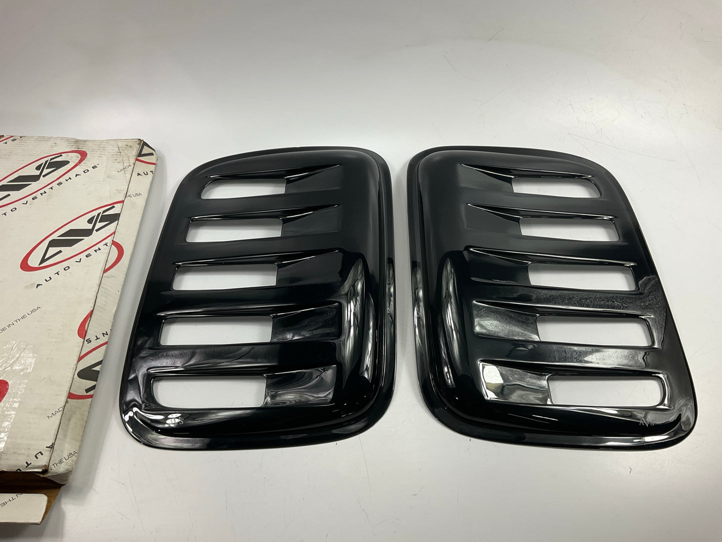 AVS 97410 Aeroshade Rear Side Window Covers, Louvered, 97-03 Ford F-150 SuperCab