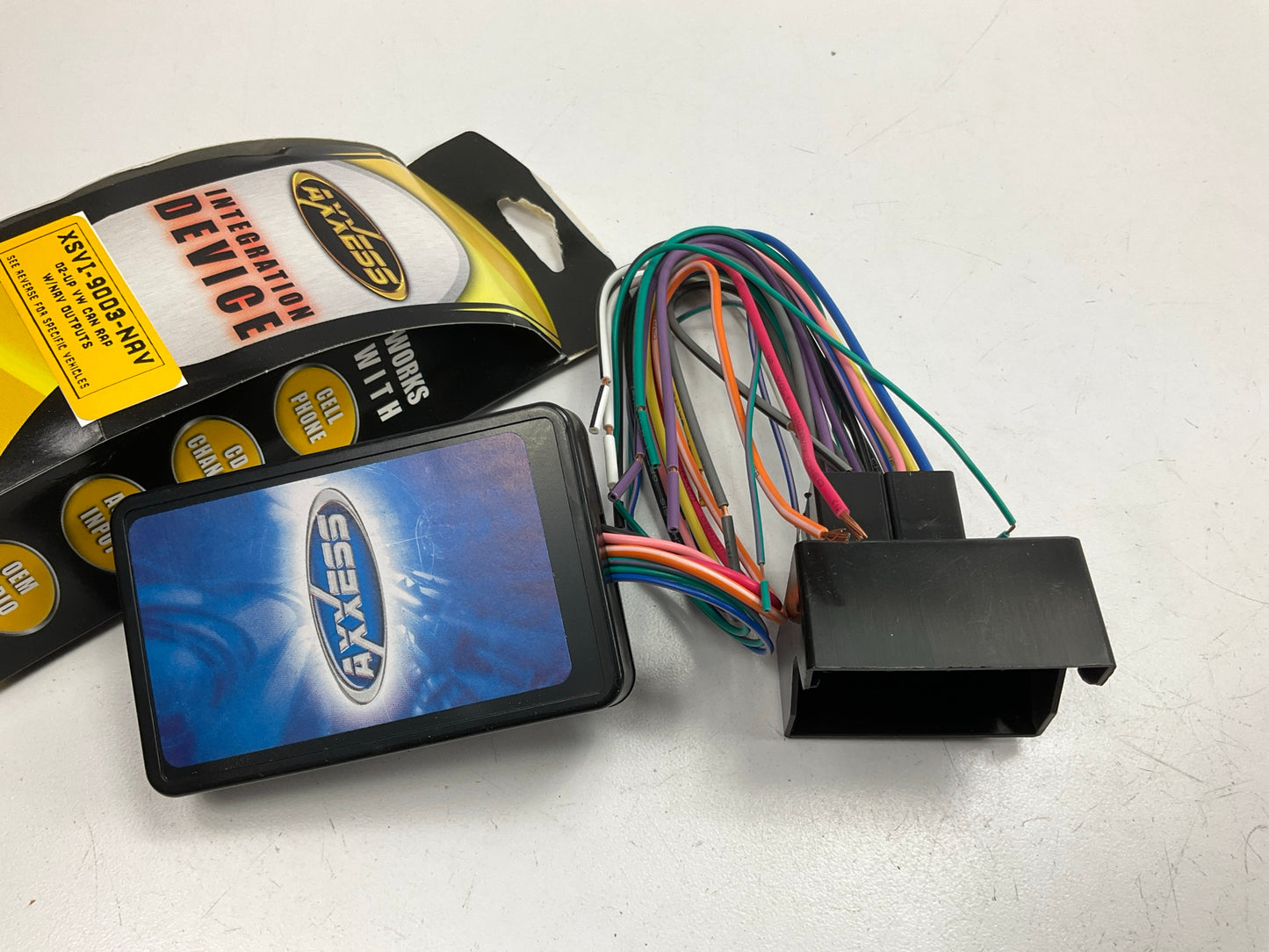 Metra XSVI-9003-NAV Integration Device Non-Amplified Non-OnStar Harness VW