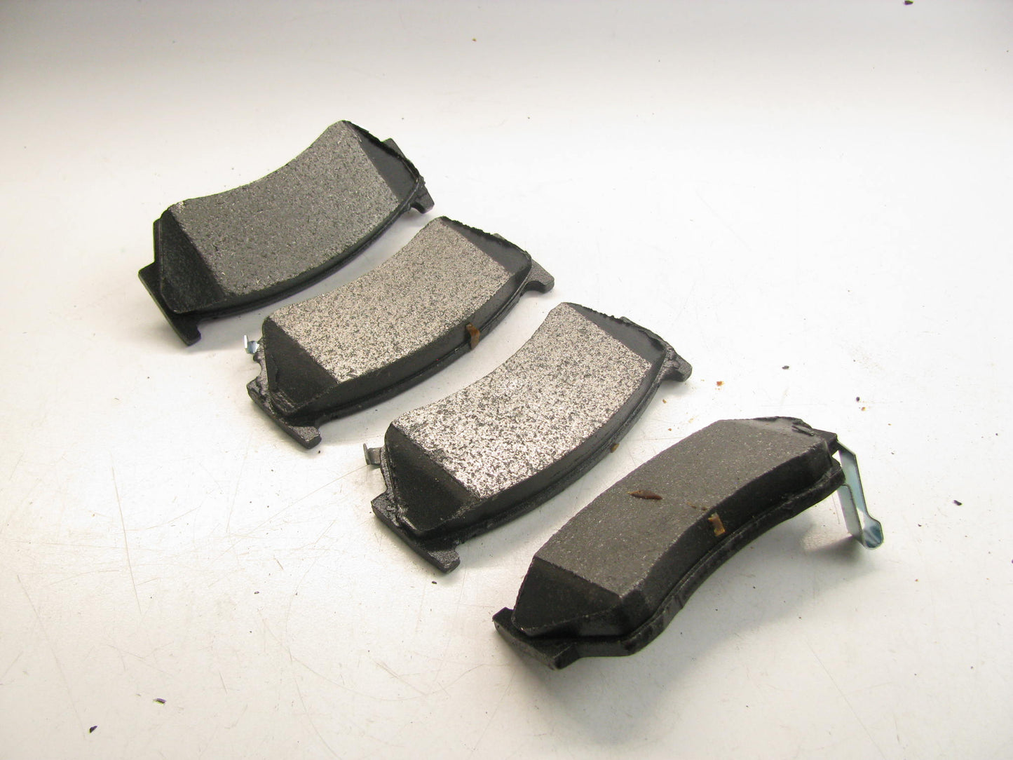 Axxis 088-1531M Front Disc Brake Pad Set