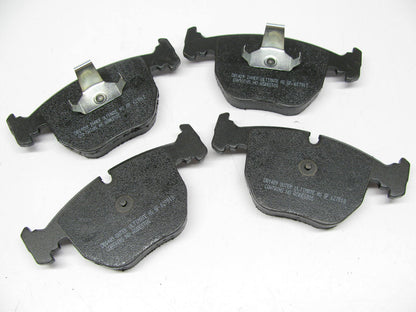 Axxis 67-D681 Front Disc Brake Pads