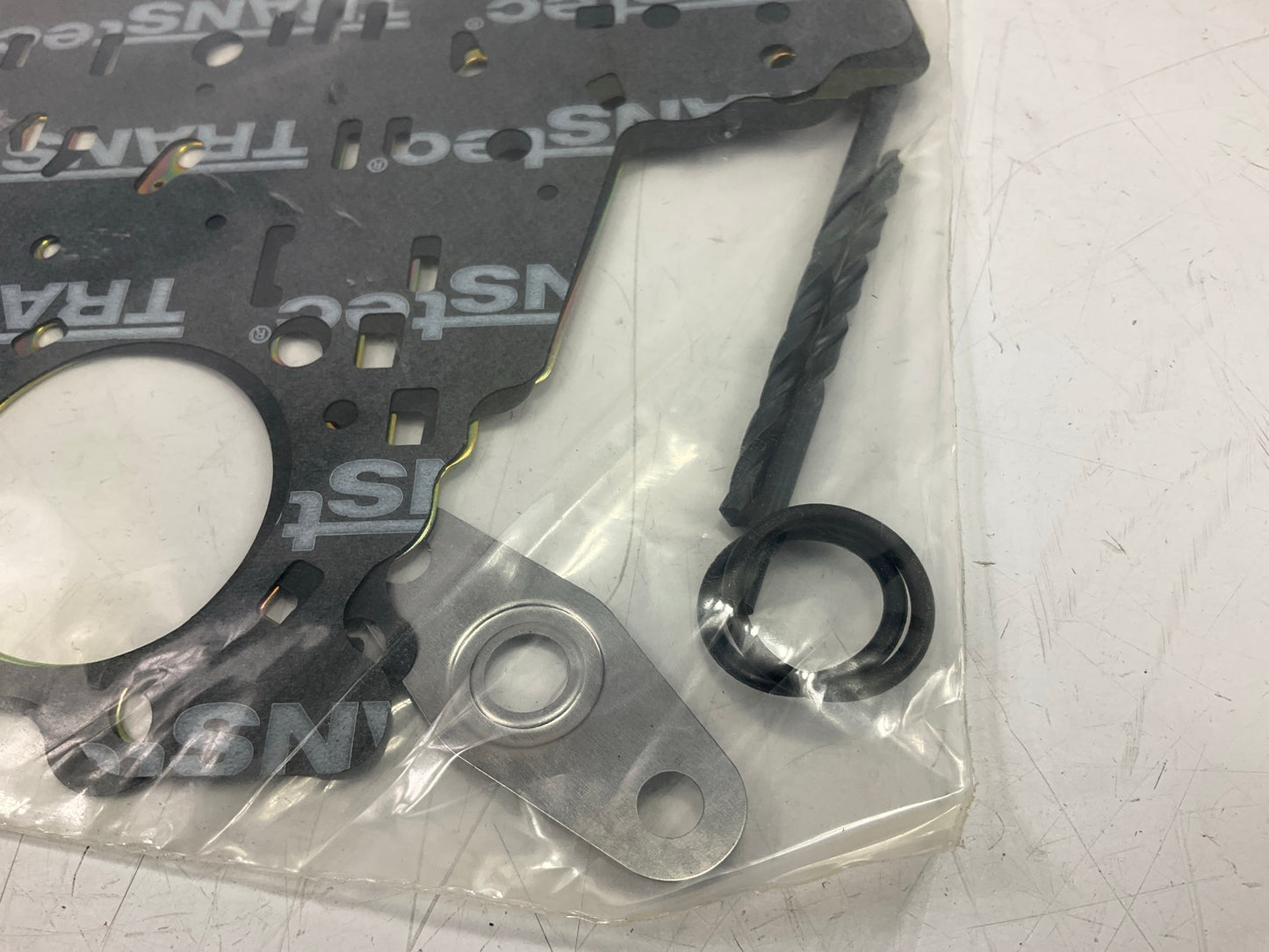 B&M 20260 Auto Transmission Upgrade Kit Shift Improver 65-87 GM TH400 TH375