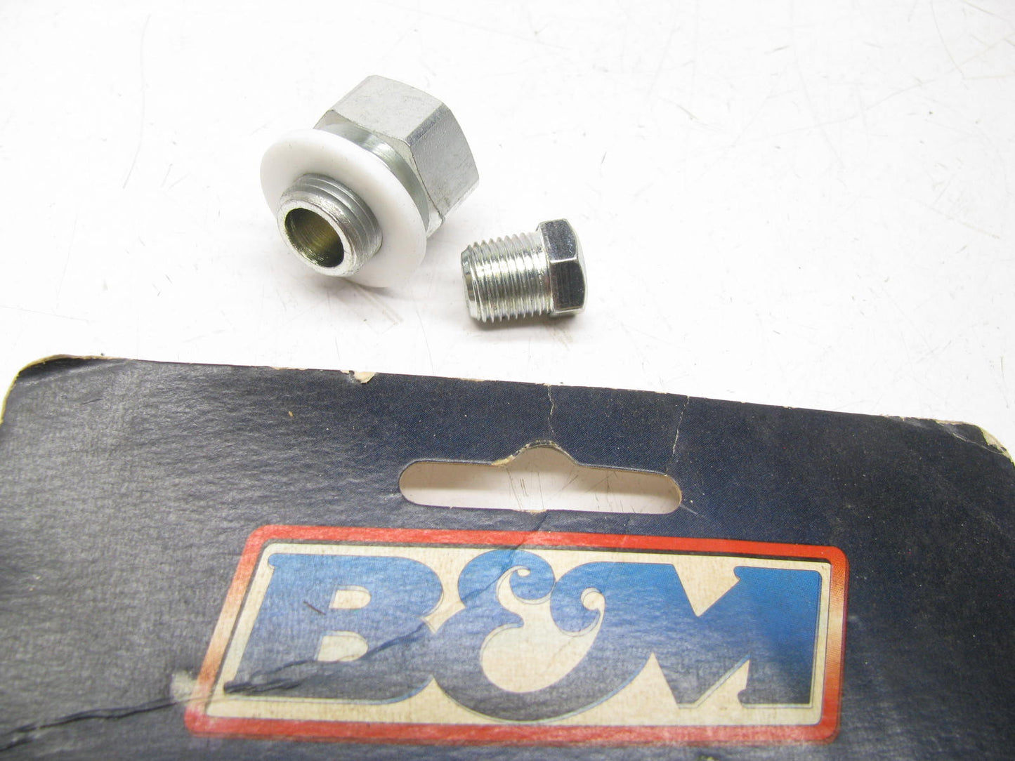 B&M 80250 Universal Transmission Oil Pan Drain Plug Kit