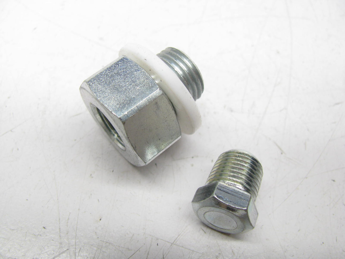 B&M 80250 Universal Transmission Oil Pan Drain Plug Kit