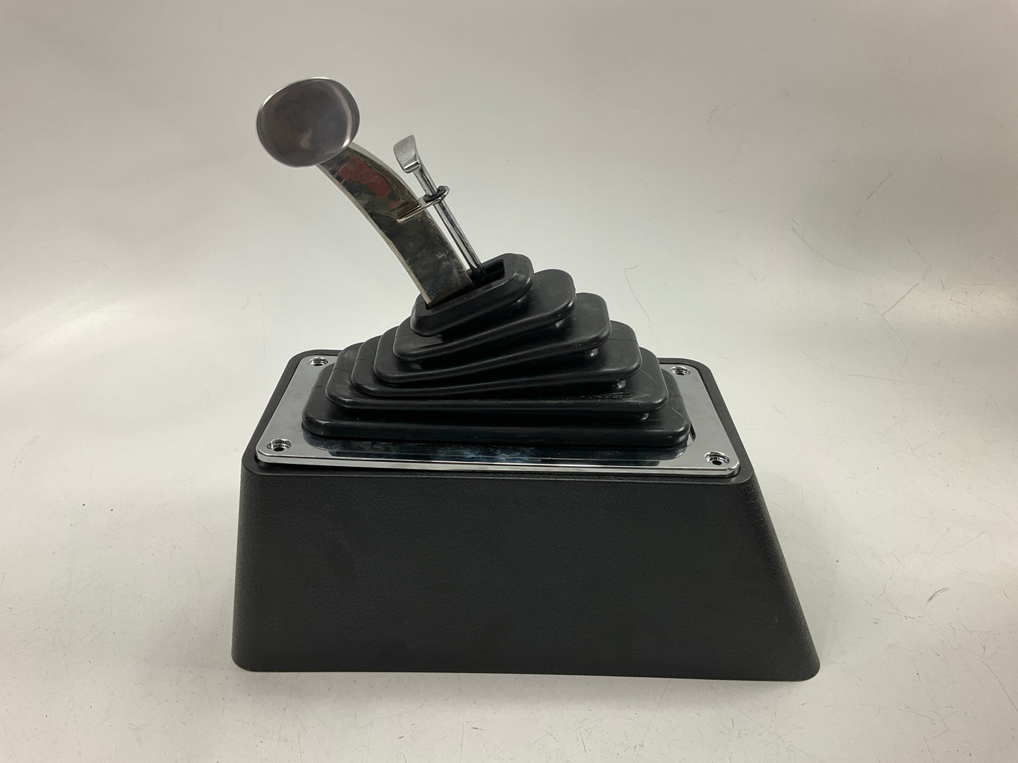 Missing Hardware B&M 80690 Automatic Auto Ratchet Shifter Universal 3 & 4-speed