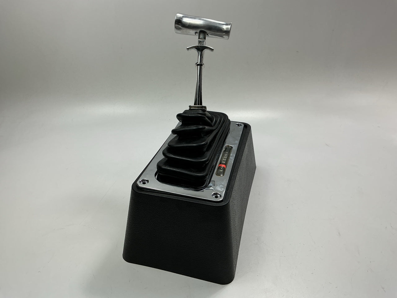 B&M 80690 Automatic Auto Ratchet Shifter - MegaShifter Universal 3 & 4-speed