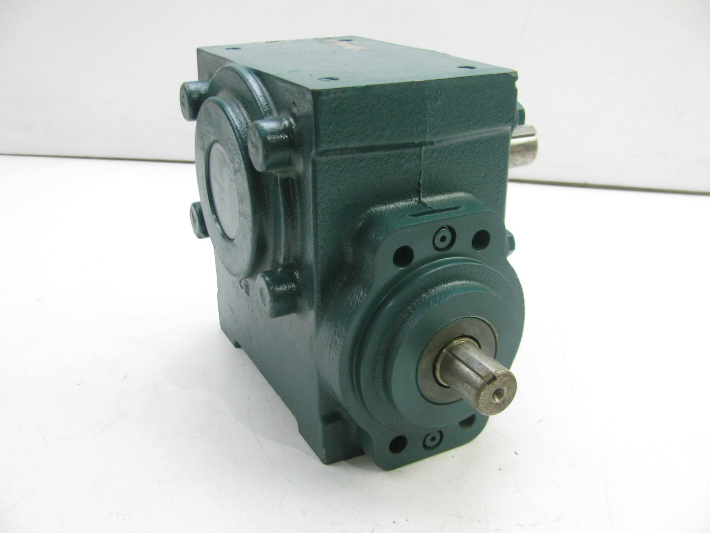 BRAND NEW - BALDOR 23S10L TIGEAR-2 Right Angle Reducer