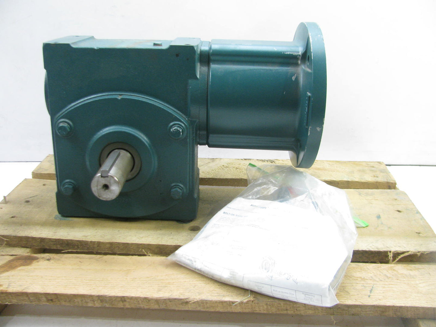 Baldor 35A20L18 TIGEAR-2 SPEED REDUCER / GEAR REDUCER - 20:1 RATIO