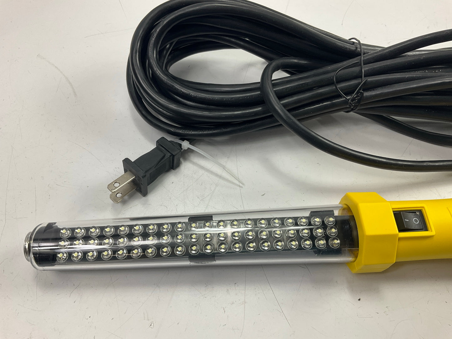 Bayco SL-2125 60 Led Corded LED Work Light W/ Magnetic Hook & 25 Foot Cord