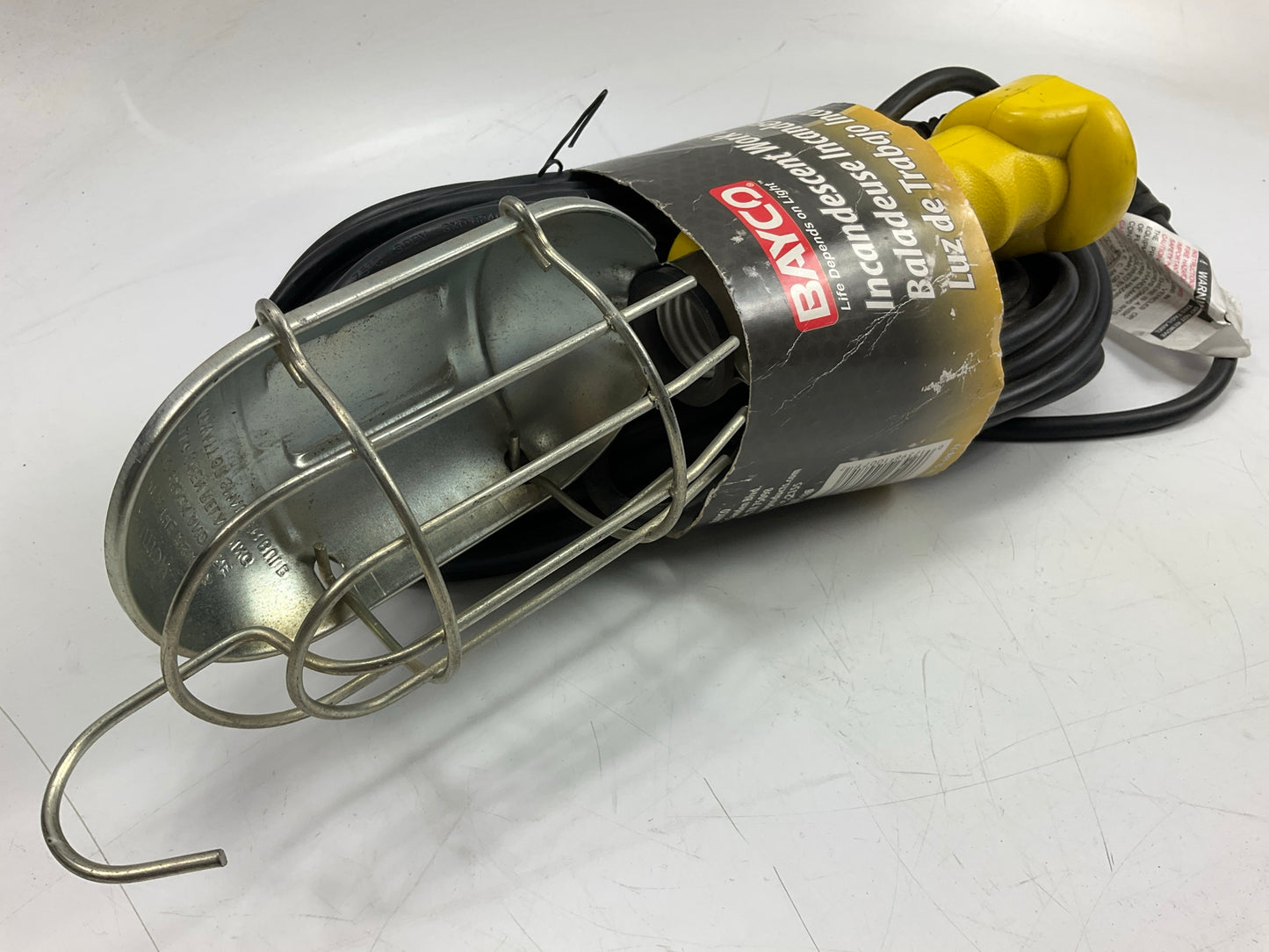 Bayco SL426 Incandescent Work Light Lamp W/metal Guard, 50 Feet Cable (NO BULB)