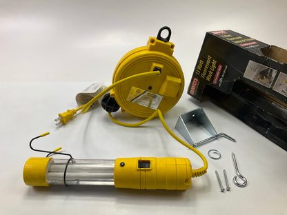 Bayco SL-651 13w Fluorescent Work Light On 20ft Retractable Reel