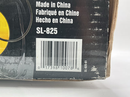 Bayco SL-825 13w Fluorescent Work Light / Spotlight W/single Outlet On 40ft Reel