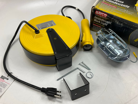 Bayco SL-840 Incandescent Work Light W/ Metal Guard & Single Outlet On 40ft Reel