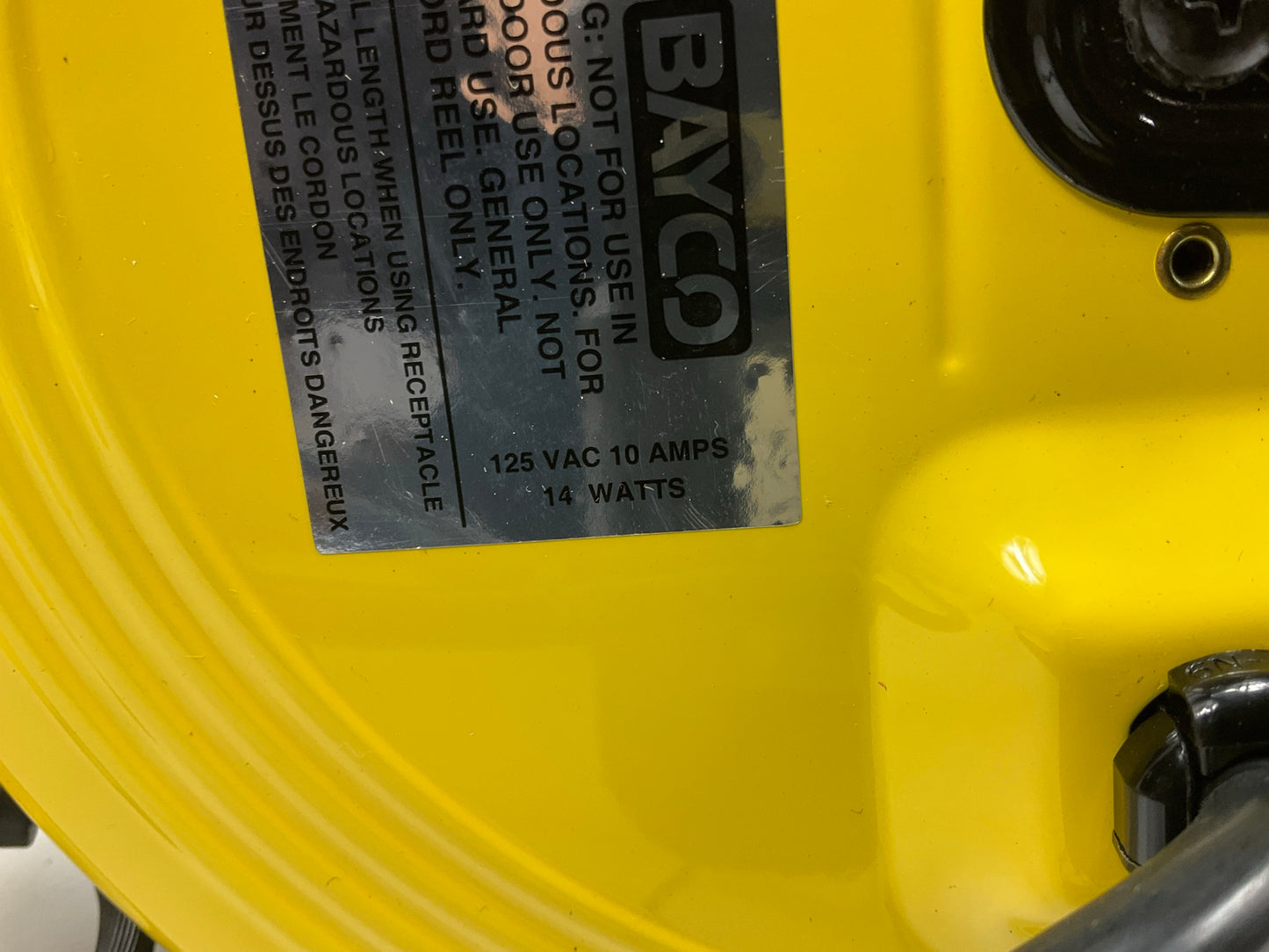 Bayco SL-866 1,200 Lumen LED Work Light W/ Magnetic Hook On 50' Retractable Reel