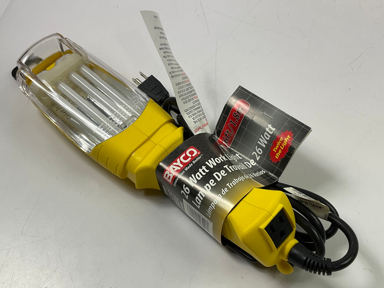 Bayco SL-908 26w Fluorescent Work Light With Single Outlet - 6Ft