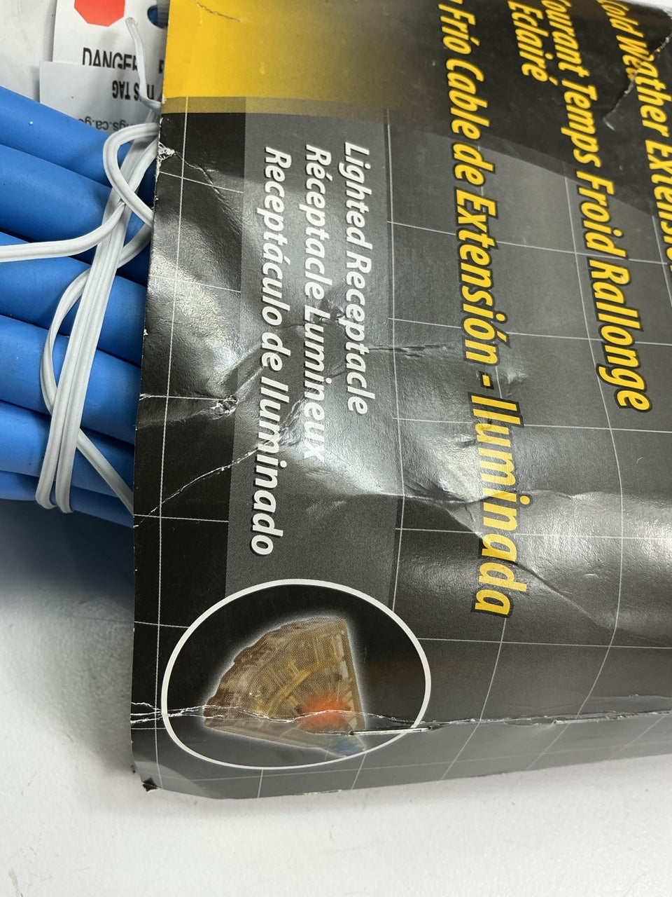 Bayco SL-9106 50' Cold Weather Extension Cord W/lighted End & 3 Outlets - 15amp