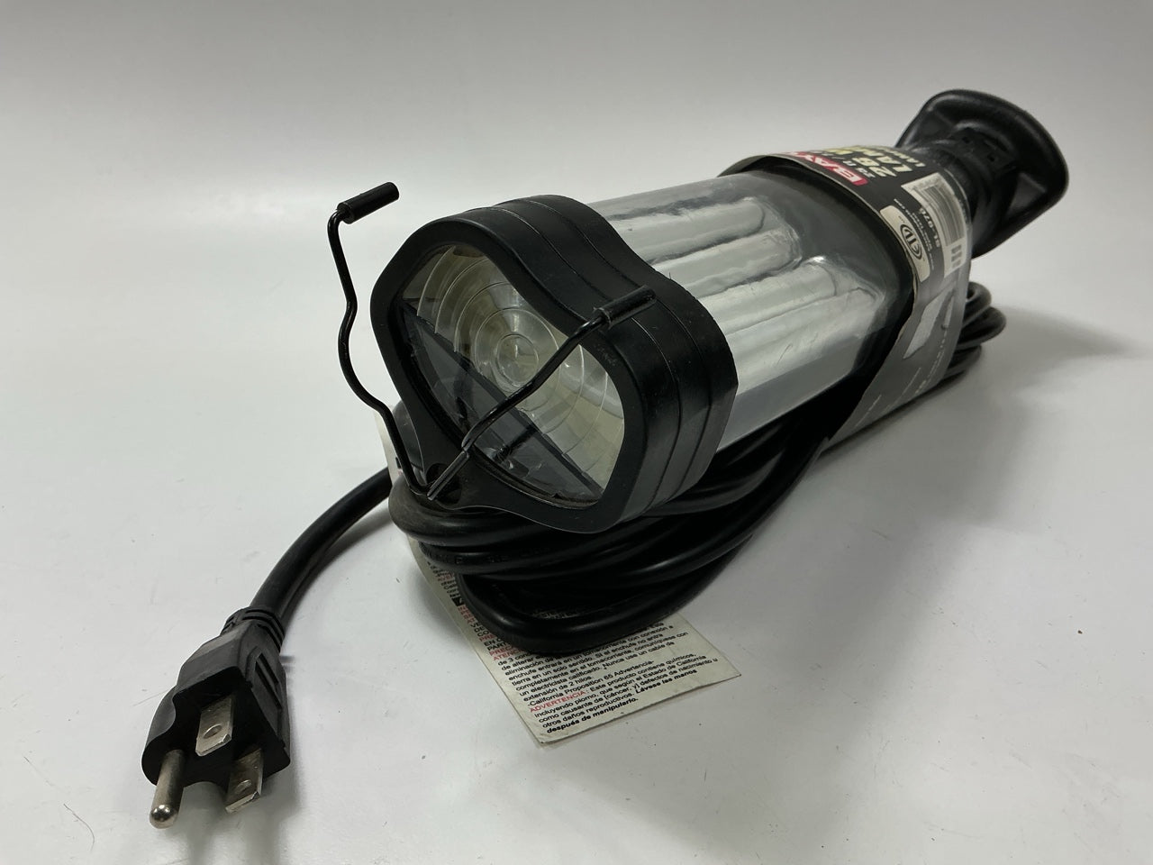 Bayco SL-976 26w Fluorescent Work Light W/single Outlet, 25' Cord