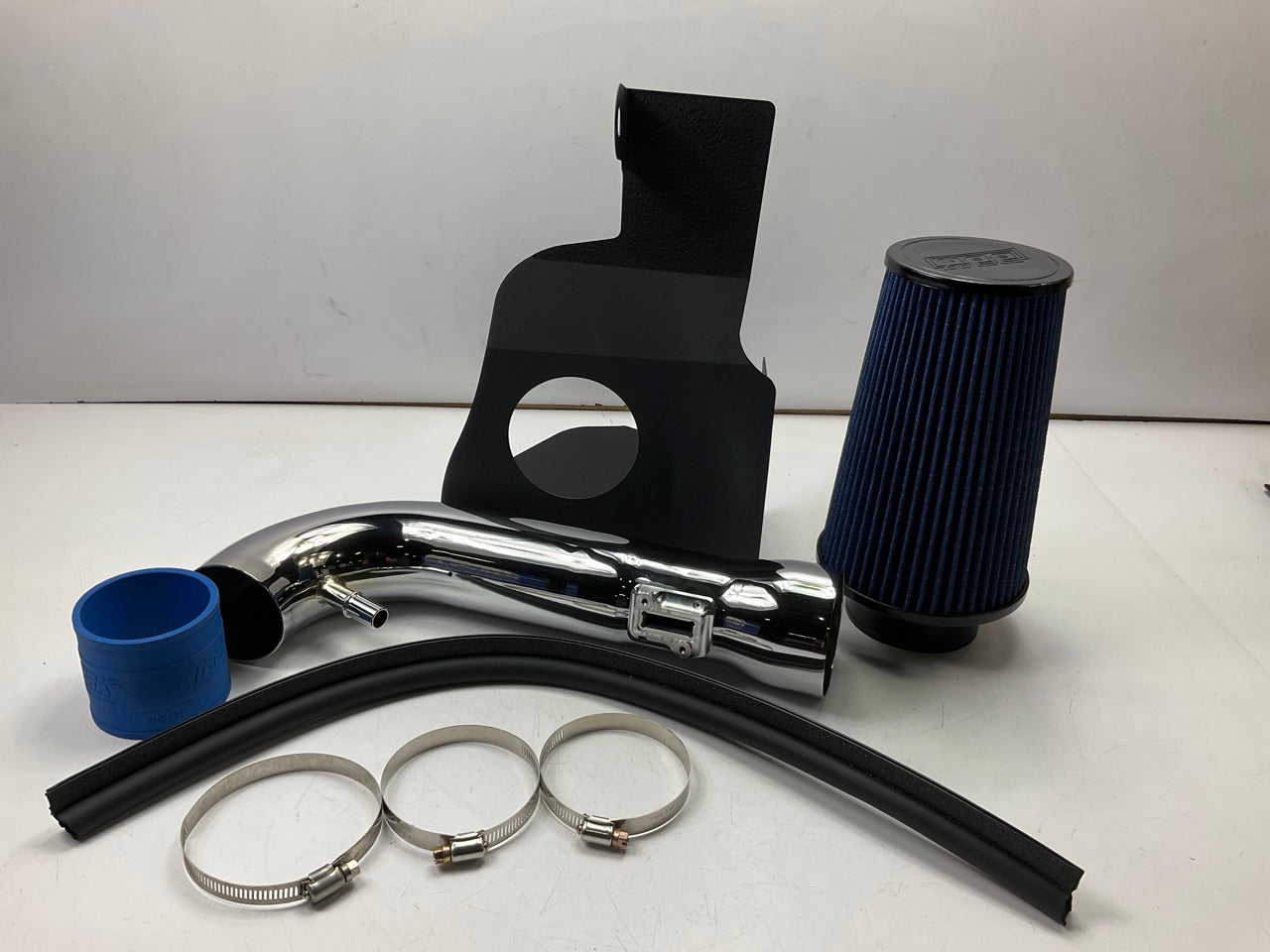 BBK 1737 Cold Air Intake Kit (Chrome Finish) For 2005-2010 Ford Mustang 4.0L V6