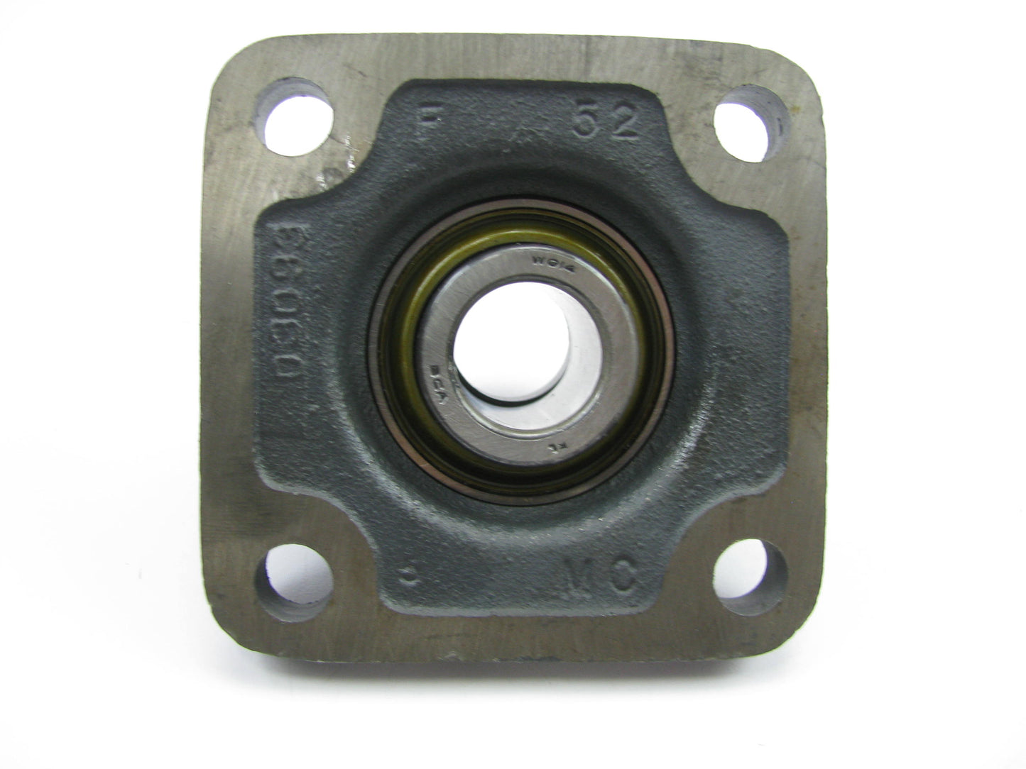 BCA FWG7-8-R Four Bolt Flange Bearing 2-3/4'' Center To Center 7/8'' Bore