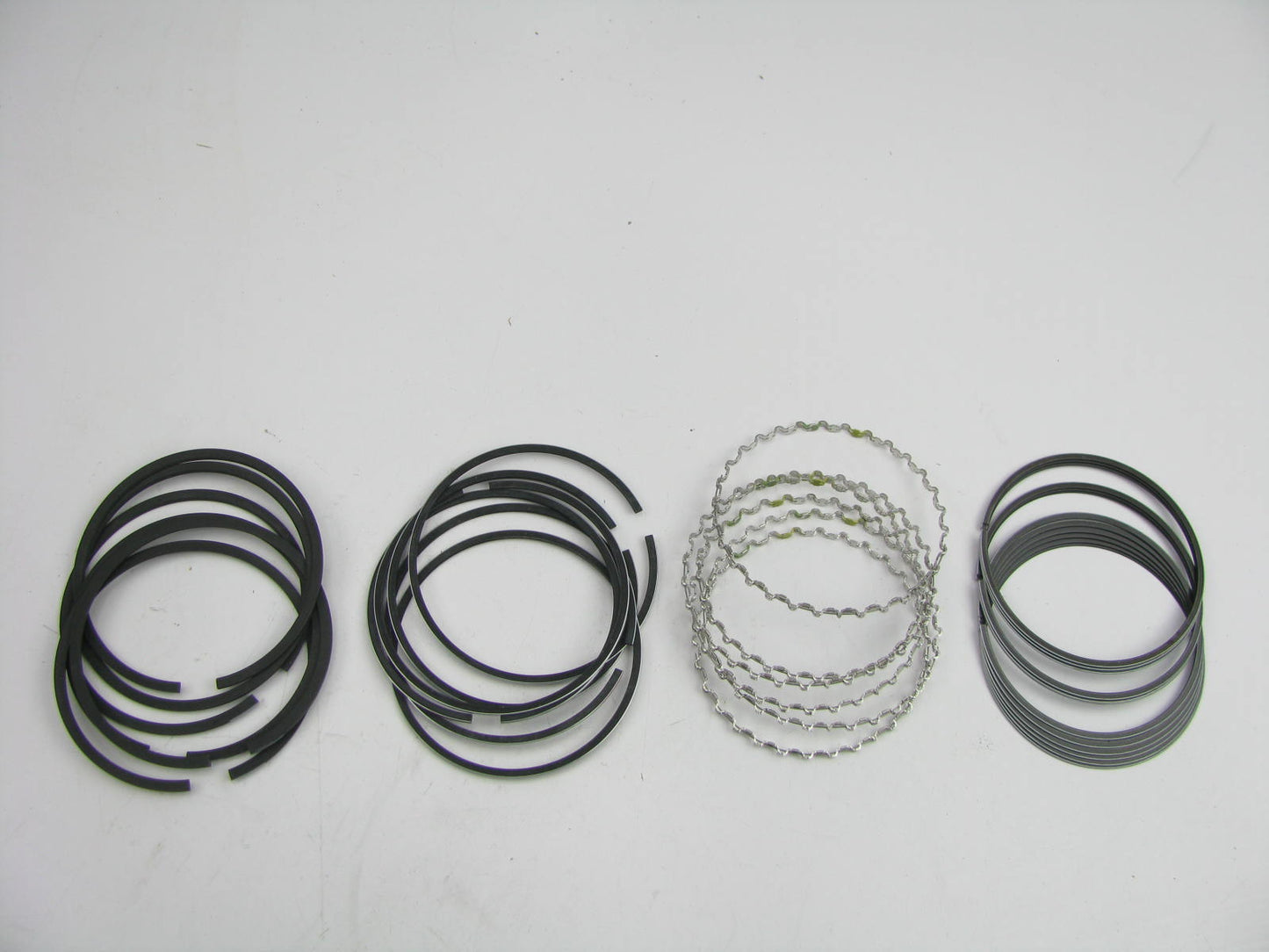 Beck Arnley 013-3867 Engine Piston Rings - Standard Size