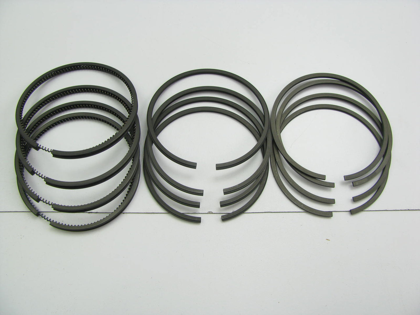 Beck Arnley 013-8035 Engine Piston Rings - Standard 1976-1978 Volkswagen 1.6L