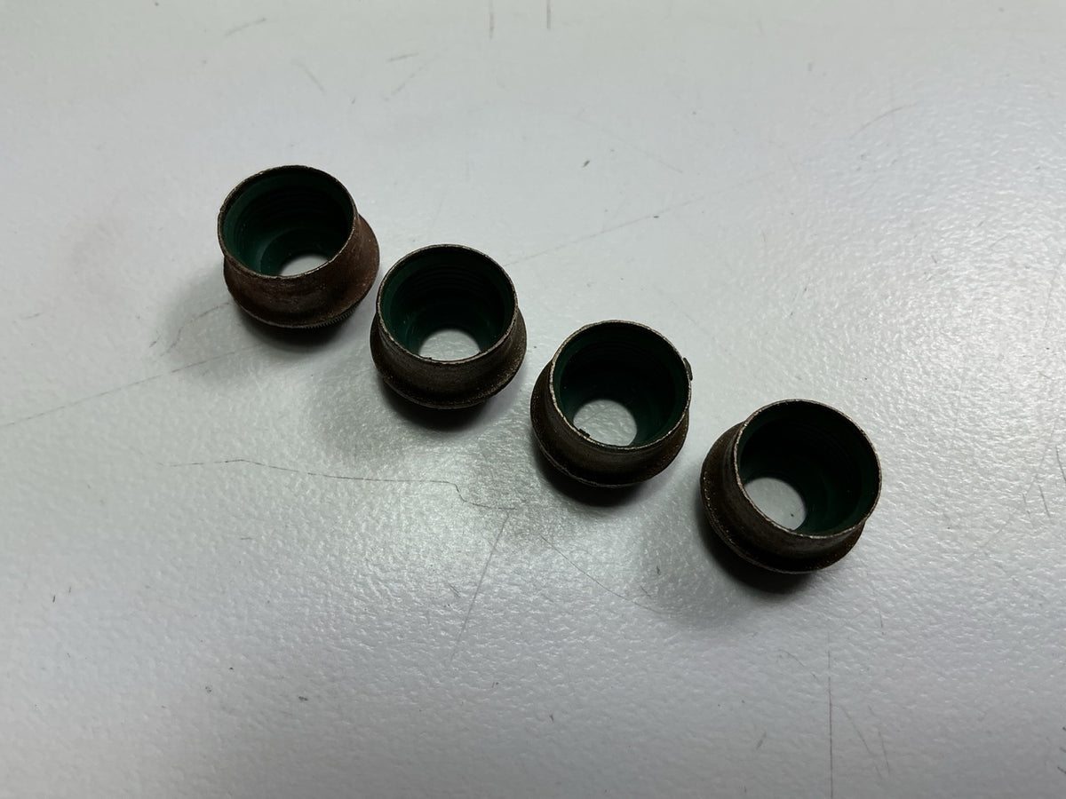 (4) Beck Arnley 022-1515 Engine Valve Stem Oil Seal