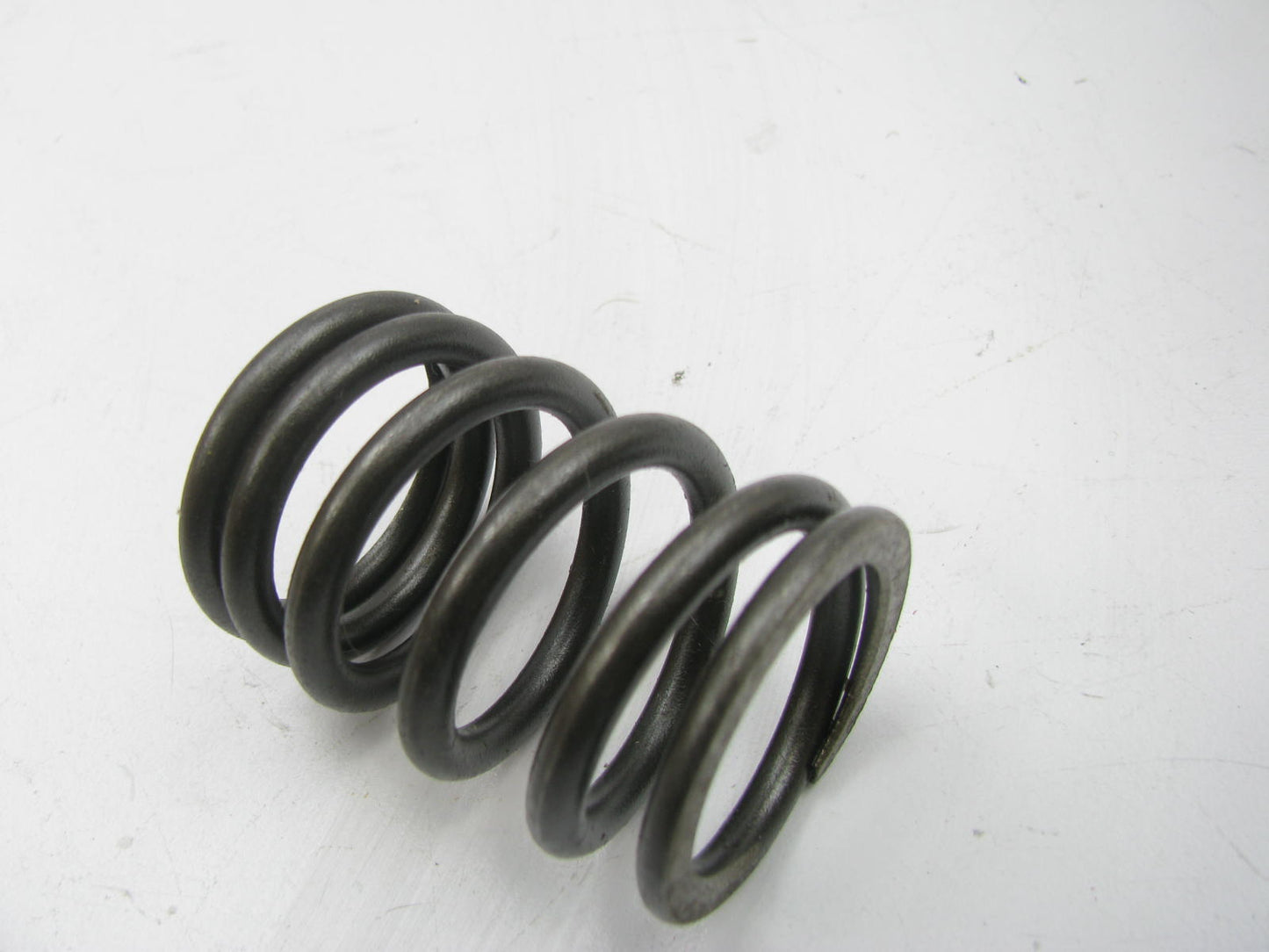 Beck Arnley 023-1498 Outer Intake Valve Spring For 1976-1984 GM Isuzu 1.8L-L4